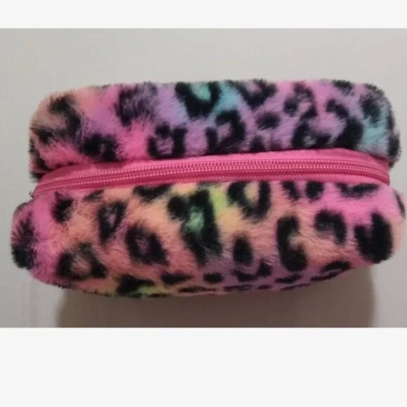 Fuzzy Make up Bag Pouch - Picture 2 of 4